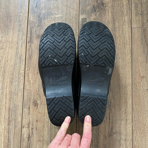 Dansko clogs - Picture 2 of 2